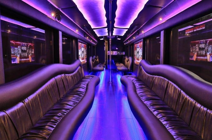 Limo Rental Packages for Proms